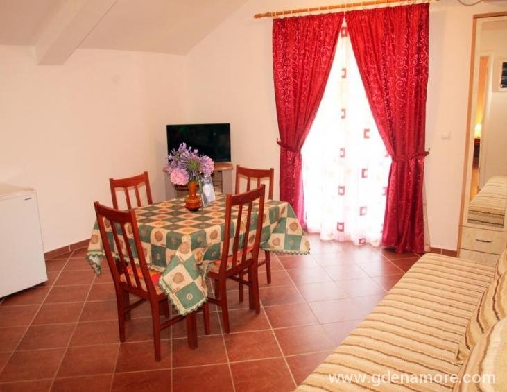 APARTMAN